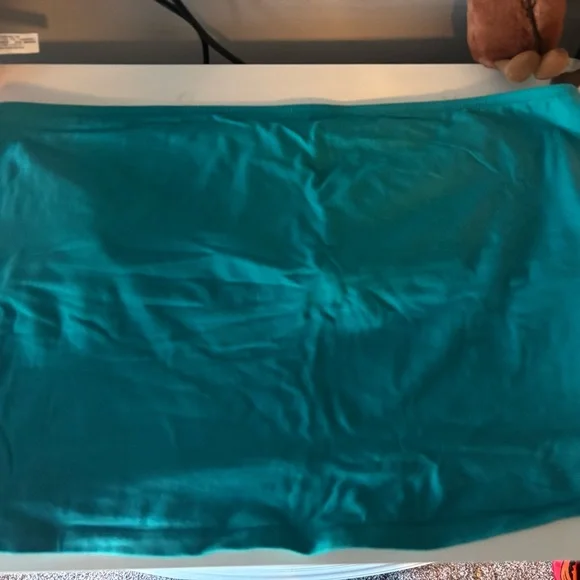 Set of Old Navy Tube Tops - Picture 5 of 6